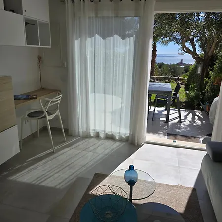 Holiday home Perle D'or Vue Mer Saint-Raphael (Var)